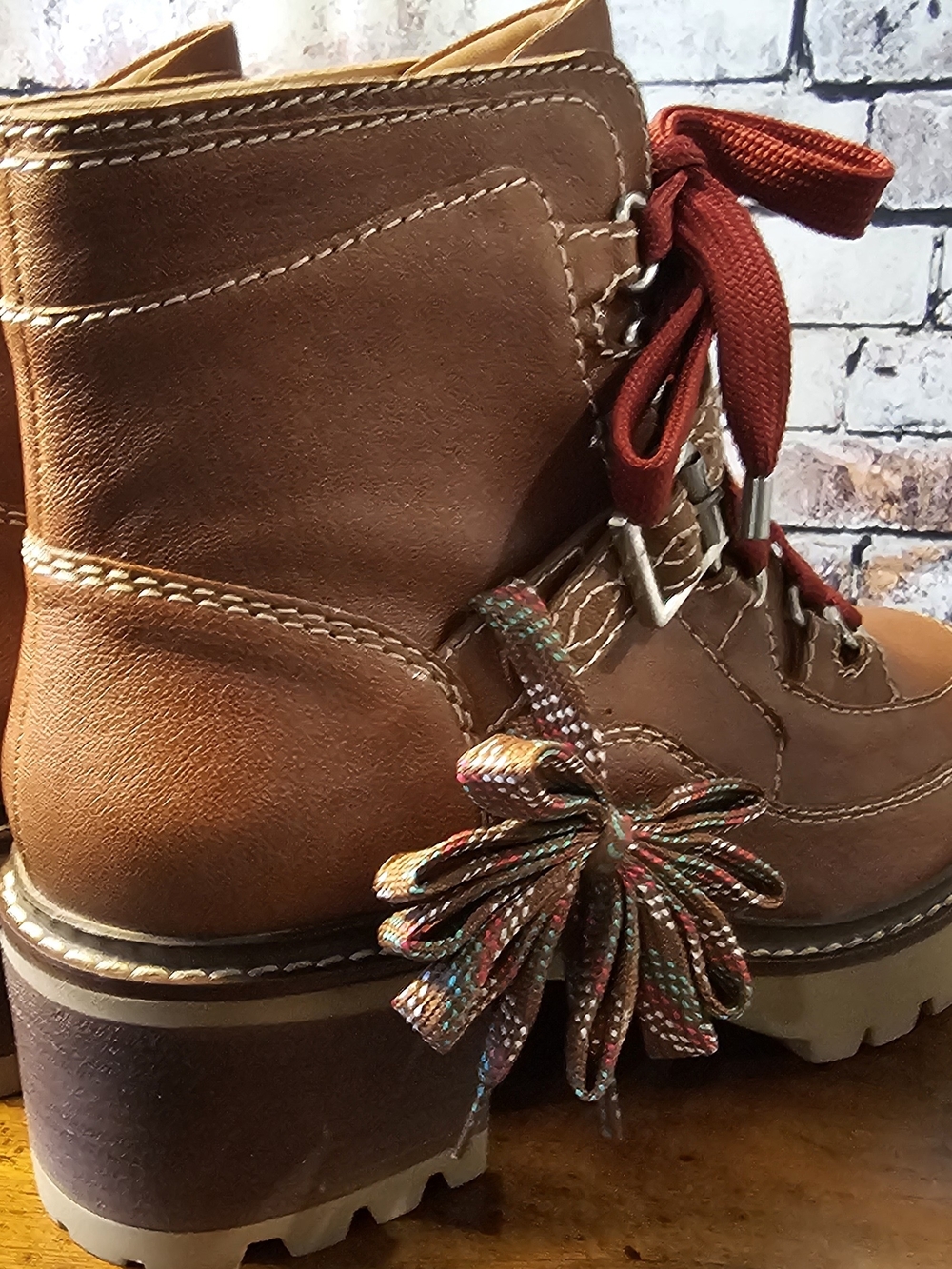 Free People Lug Sole Lace Up Combat Hiking Boots Cognac Brown Size 11 NIB - Picture 4 of 8